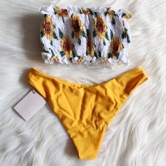 NWT White Yellow Sunflower Floral Printed Bikini Set Size XL Bathing Suit - Picture 6 of 9